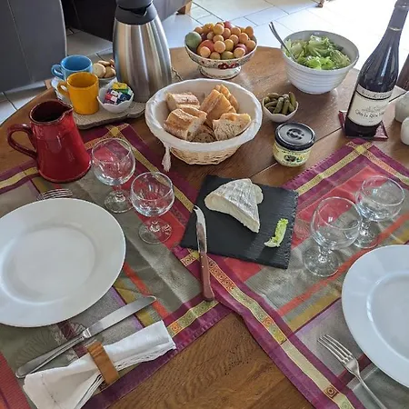 Bed & Breakfast Maison Verosia Saint-Loup-de-Naud