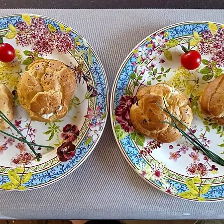 Bed & Breakfast Maison Verosia 4*