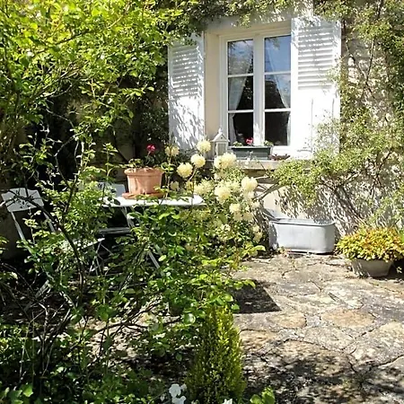 Bed & Breakfast Maison Verosia 4*